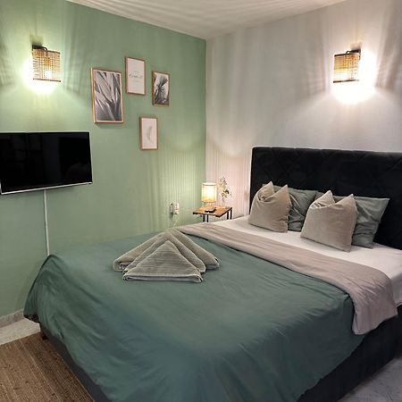 Apartment Avareen Verde Old-Town 150M To The Sea Ровин Екстериор снимка