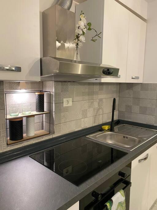 Apartment Avareen Verde Old-Town 150M To The Sea Ровин Екстериор снимка